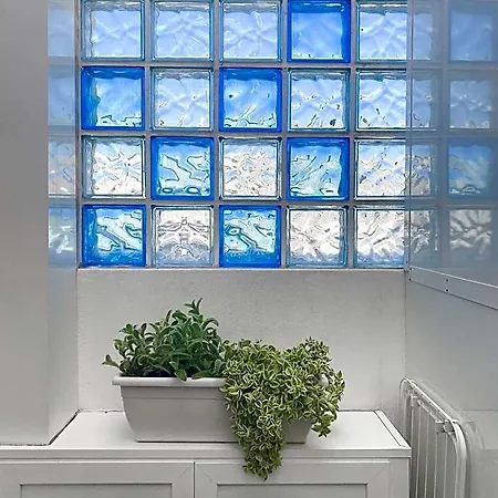Felix -